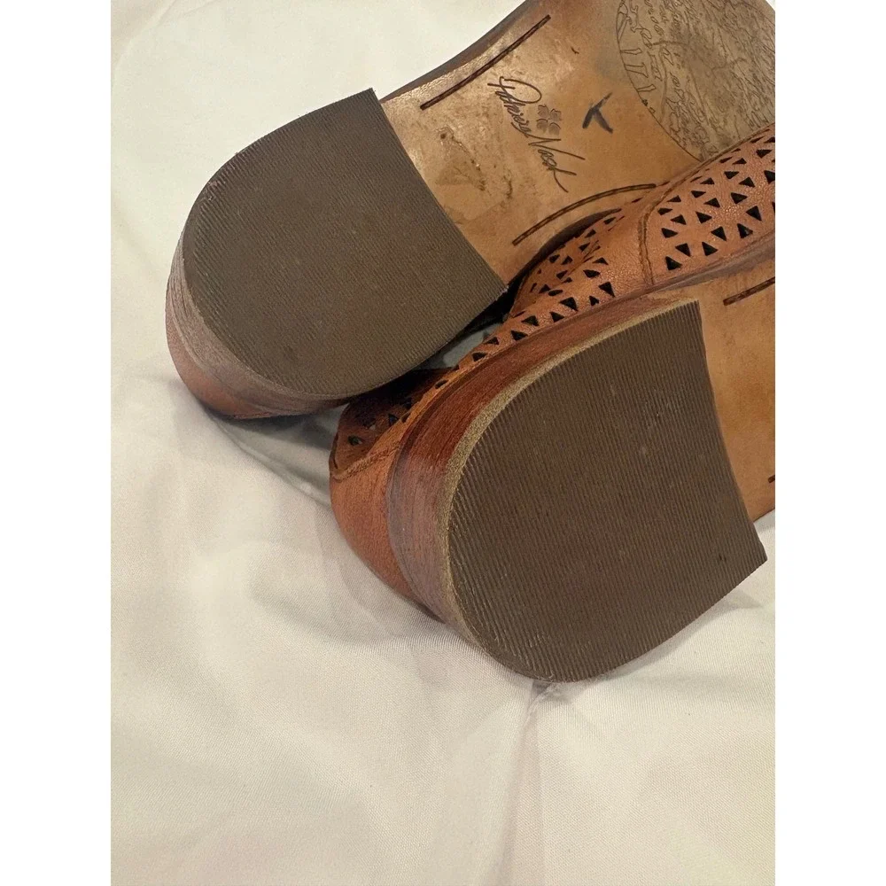 Patricia Nash Sophia Perforated Leather Oxford 7.5 Brown Lace Up Shoes DerbyBoho
